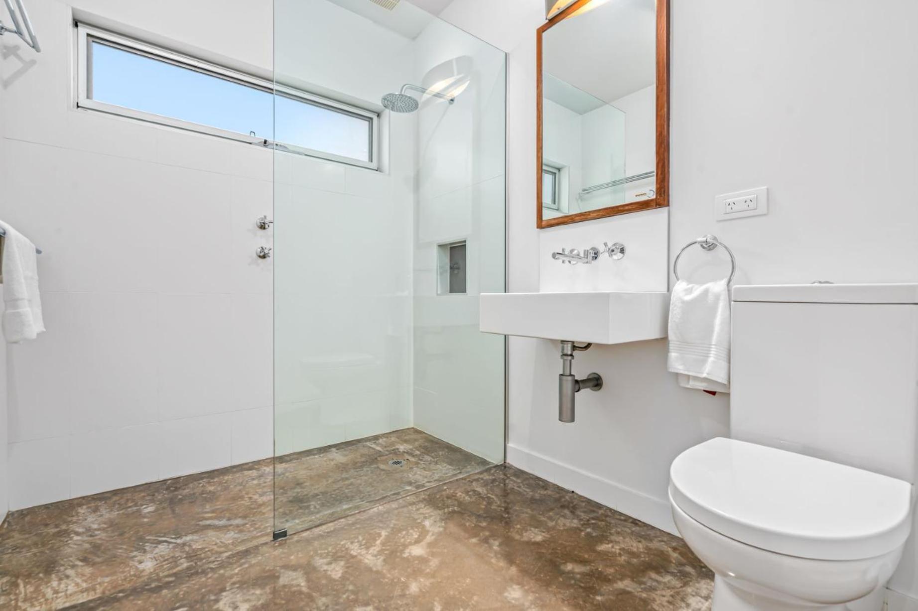 Tides Port Fairy Apartment Bagian luar foto